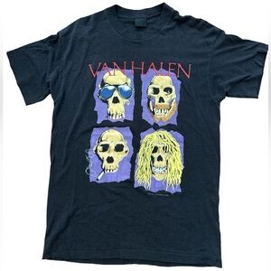 Vintage Van Halen 1988 World Tour Concert T-Shirt  Size Large OU812 Rare‎ Shirt!